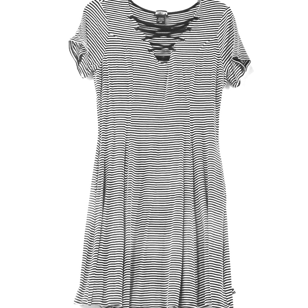 Hot Topic Sk8r Dress!
